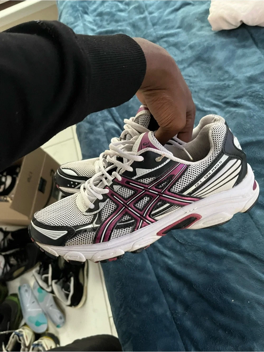Asics lightweight mesh